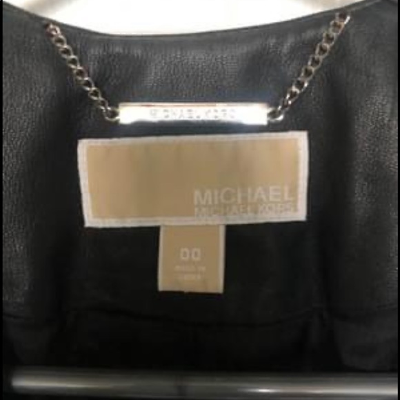 Leather jacket - Picture 2 of 4